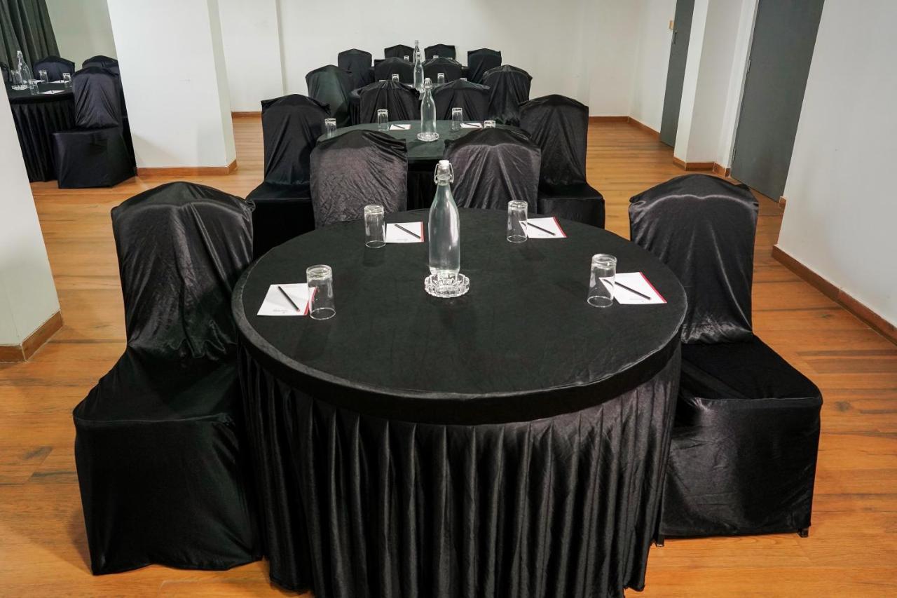Tgi Ameya Grand Hotel Panaji Exterior photo